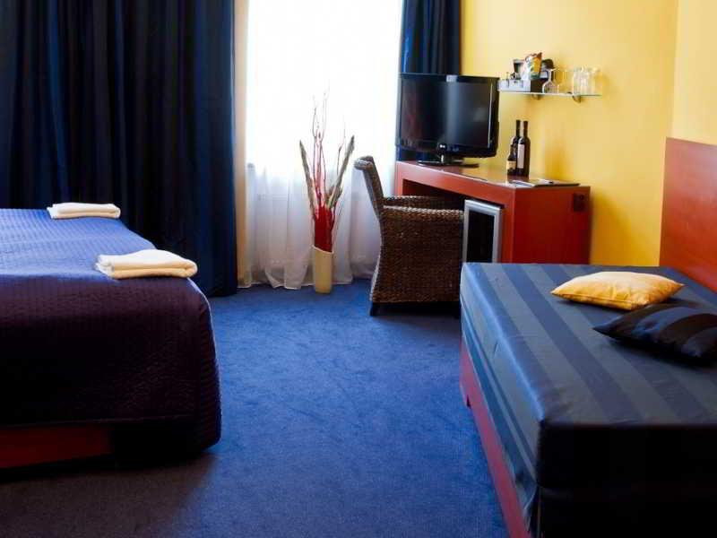 Hotel Arte Brno Buitenkant foto
